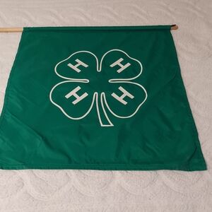Green 4-H Clover Flag with White Emblem